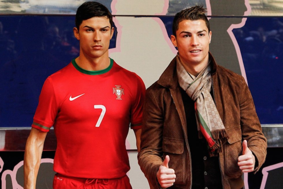 Hvem er den ægte Ronaldo? - Cristiano Ronaldo har købt en voksfigur, som han kan have stående derhjemme