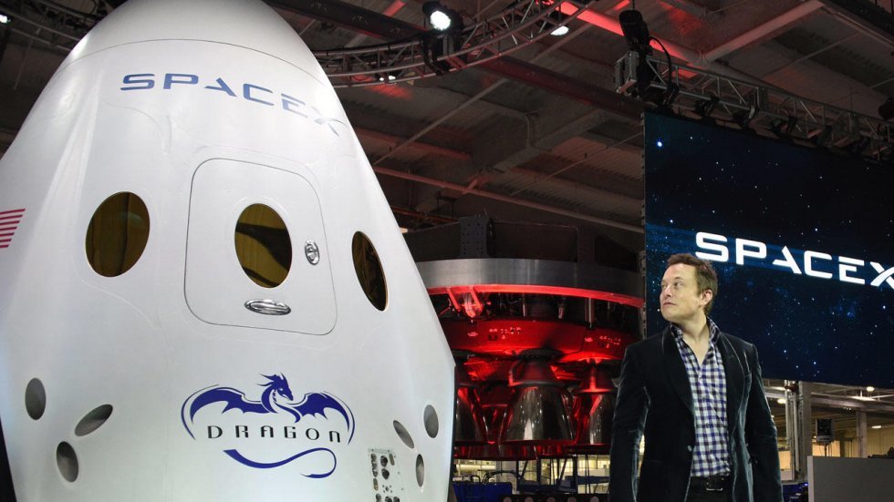 Dragon Capsule - Stifteren af Tesla vil sende 1 million mennesker til Mars.