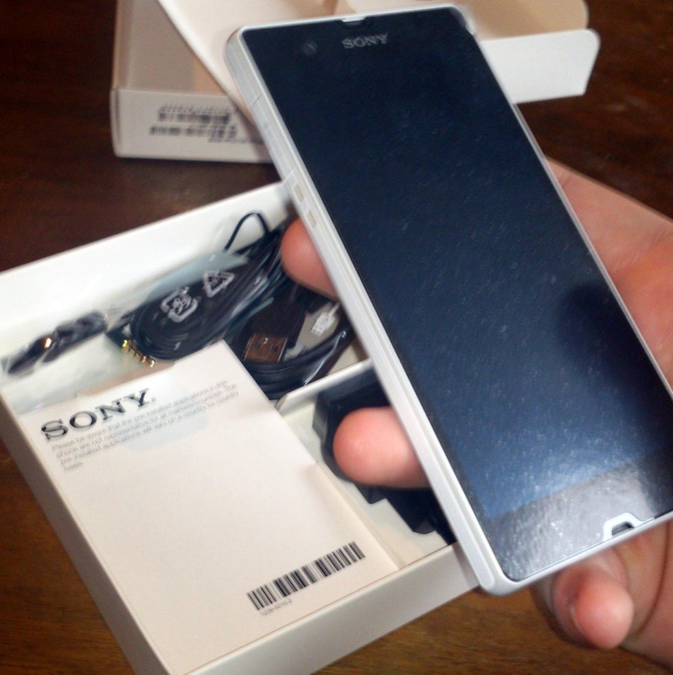 Unboxing - Sony Xperia Z (Produkttest)