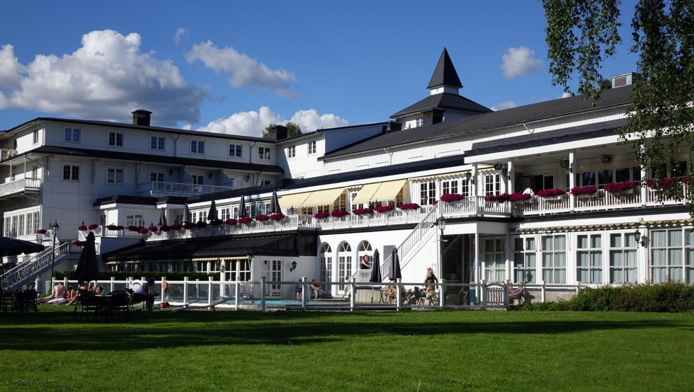 Connery besøger Lillehammer Hotel