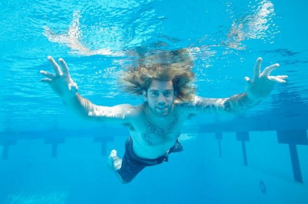 Den nøgne baby fra Nirvanas albumcover til 'Nevermind' er nu 25 år