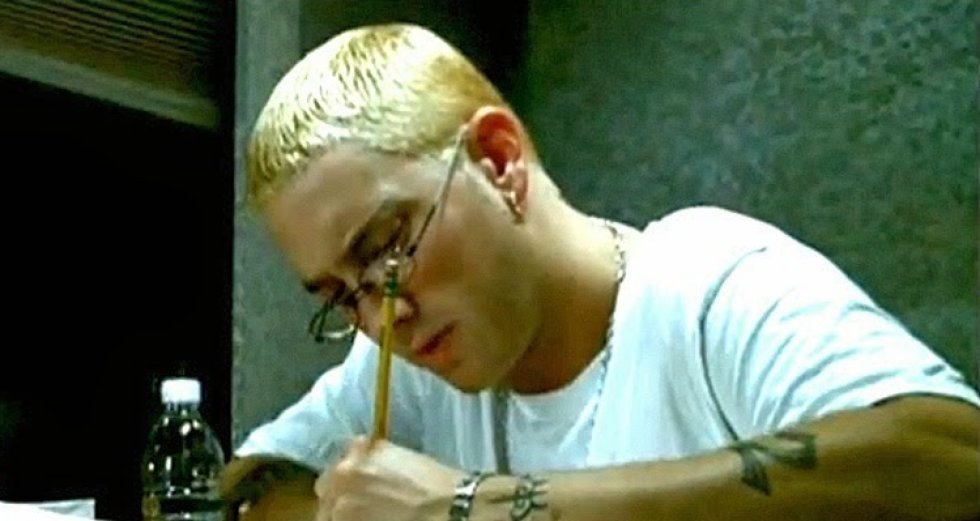 Dude bruger teksten fra Eminems 'Stan' til at spille Tinder