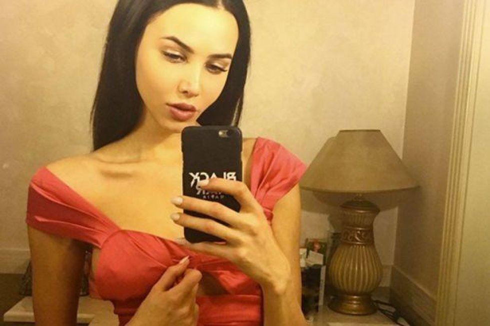 5 skønhedstricks på Instagram kvinder ikke tror, vi mænd kan gennemskue 