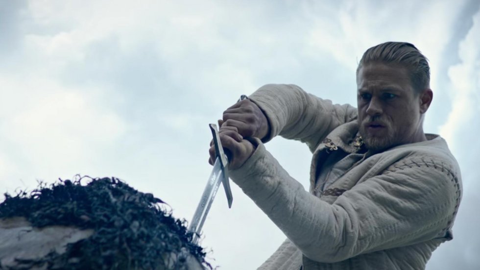 King Arthur: Legend of the Sword [Anmeldelse]