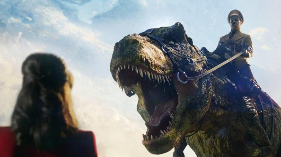 Iron Sky 2 viser Hitler ridende på en dinosaur