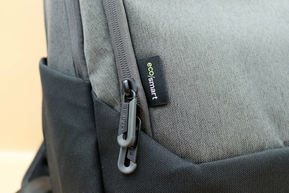 Targus Cypress Ecosmart - Bæredygtig laptop-taske: Targus EcoSmart er lavet af genanvendte plastflasker