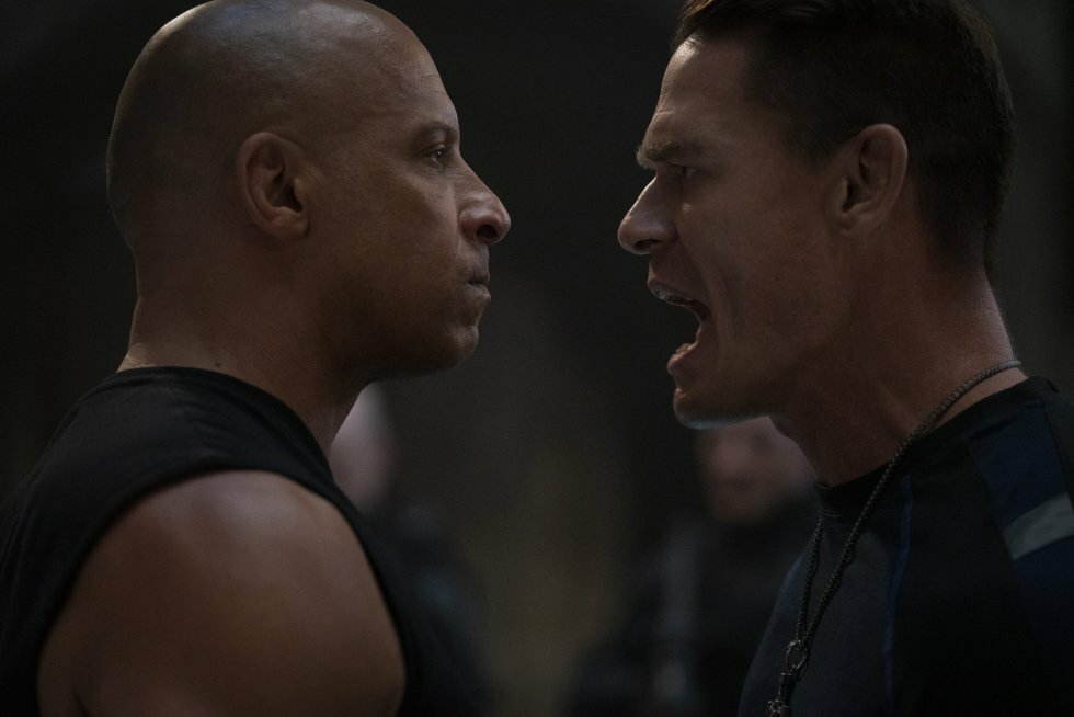 Dom (Vin Diesel) og Jakob (John Cena) - Foto: © 2021 Universal Pictures - Klar til Fast & Furious 9? Her er alt du skal vide inden