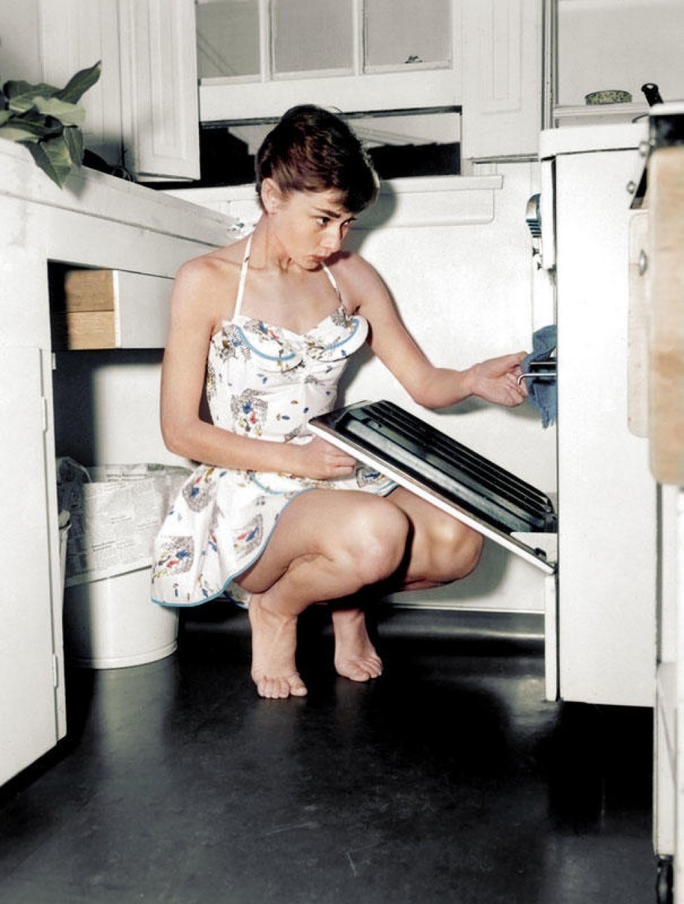 Audrey Hepburn. - Historiske sort/hvid-billeder i farver
