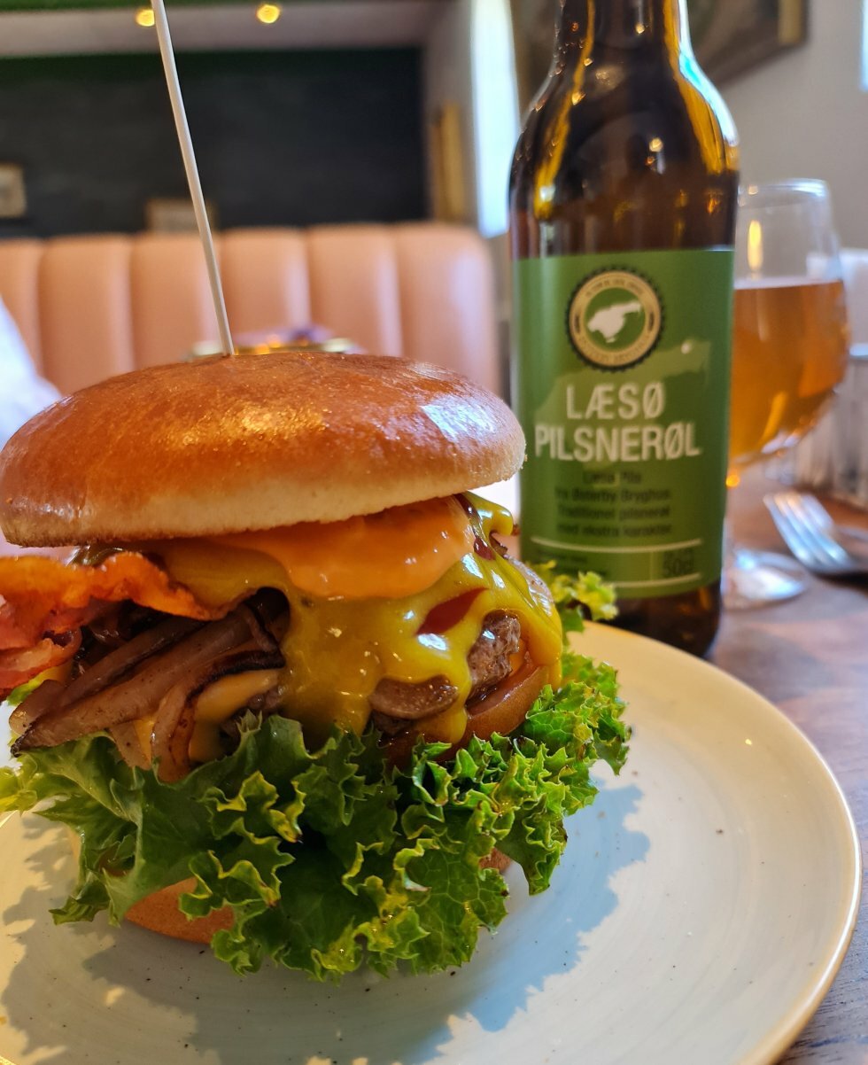 Galloway-burger og lokal bryg. - Rejsereportage: Turen går til Læsø