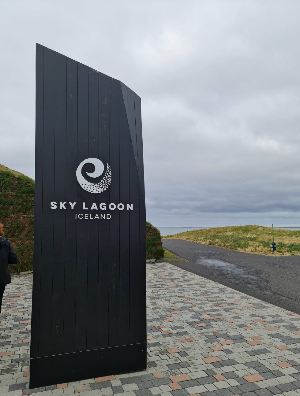 Sky Lagoon.  - Rejse-reportage: Stopover-bonusferie på Island