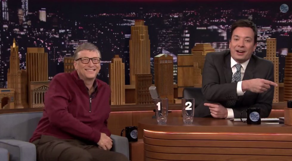 Bill Gates og Jimmy Fallon drikker kloakvand