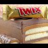 GIANT TWIX Bar Slice! 3 Ingredient No Bake Baking by My Cupcake Addiction - Opskriften til dig, der ikke kan få nok af Twix