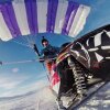 Flying snowmobile - 1,5km High mountain - Sådan flyver man en snescooter ud over kanten af et bjerg!