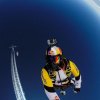 De her dudes skydiver 10 kilometer over Mont Blanc