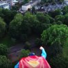 Dagens repeat-video: Superman-figur spændt fast på drone