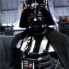 2) Darth Vader Ses i filmen..?  Star Wars(1977) Hvorfor..?  En af verdens bedste film besidder også en af verdens bedste skurke, nemlig den halvmekaniske sith-fyrste med ubegrænsede kræfter og magt over hele det galaktiske imperium. Velkendt mekanisk vejrtrækning og kendt for en af filmhistoriens største plottwist. - De ondeste bad-guys