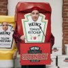 Heinz har droppet Super Bowl reklamen i år, og forsøger i stedet at trække det største bro move i reklamens historie