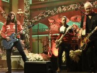 Foo Fighters performer særlig jule-medley på Saturday Night Live