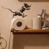 Banksy udnytter karantænen til hjemmekunst: "Min kone hader, når jeg arbejder hjemmefra"