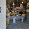 Den industrielle inspiration kan ikke fornægtes hos mikrobryggerierne på Ringön - Her baglokalerne hos bryggeriet Två Feta Grisar - Rejse-reportage: Göteborg - En herlig lille storby