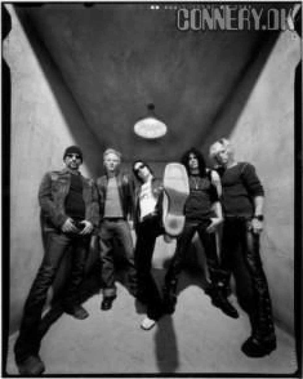 Velvet Revolver - "Contraband"