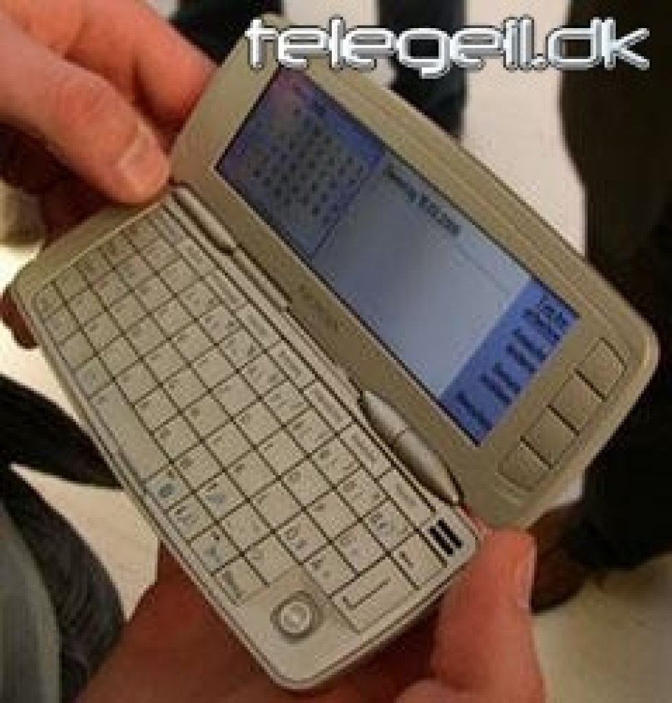 CeBIT 2005 - Nokia