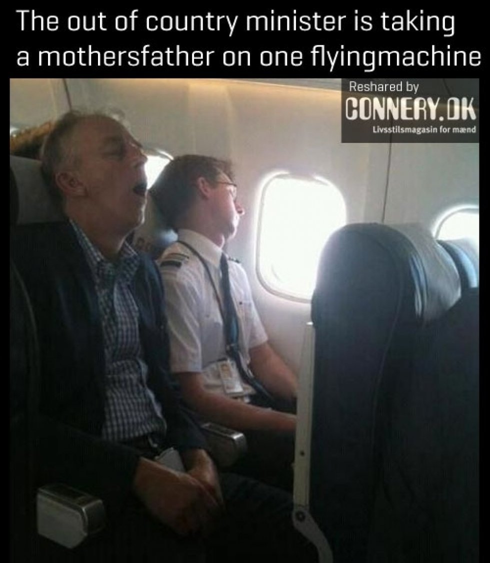 Villy Søvndal'er den i et fly...