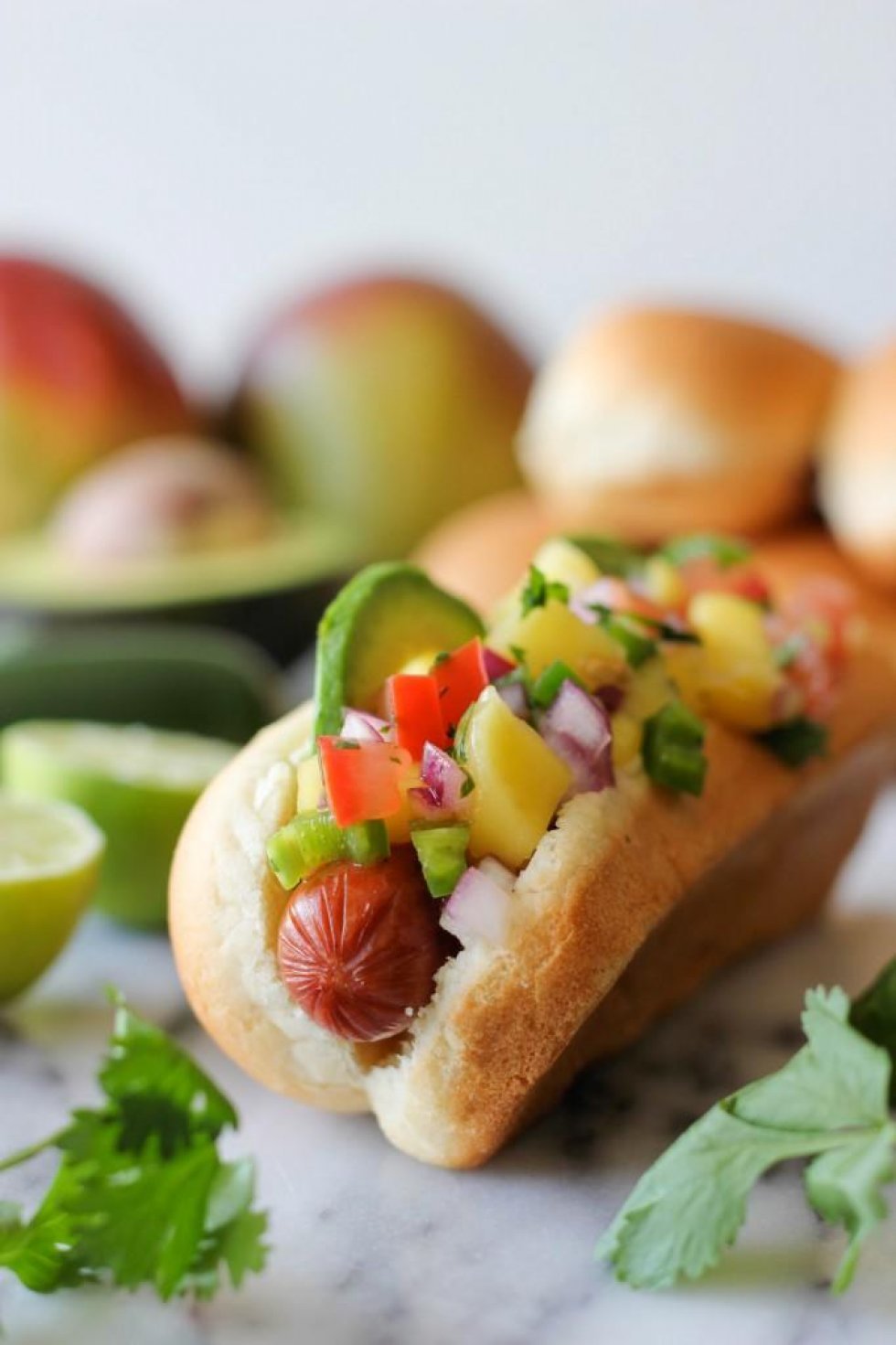 damndelicious.net - 10 toppings, der vil tage din hotdog til et helt nyt niveau