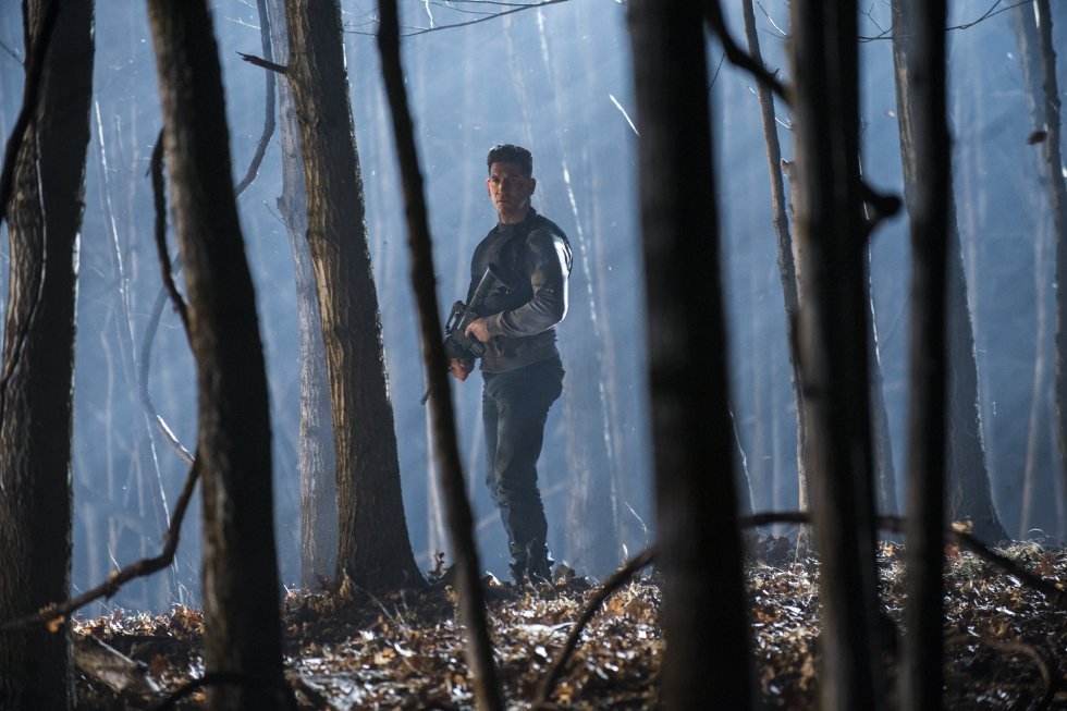 Jon Bernthal er klar i Punisher-uniformen i ny trailer for sæson 2