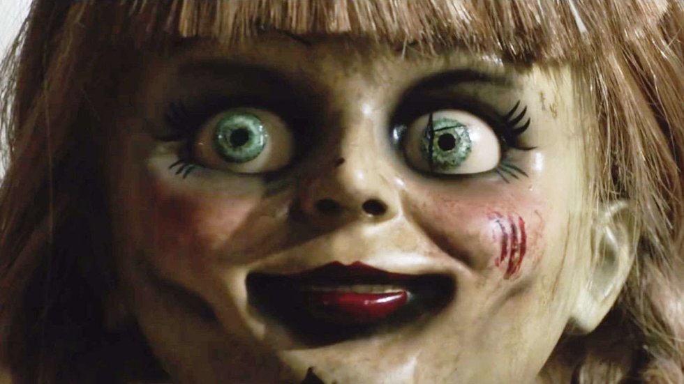 Fik du set den hårrejsende trailer til tredje film i dukkegyser-serien, Annabelle?
