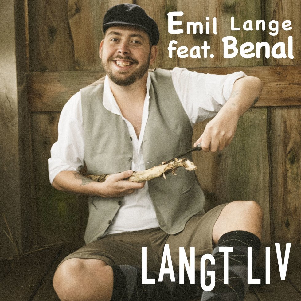 Emil Lange pusher endnu en gang sig selv i nyt track med Benal
