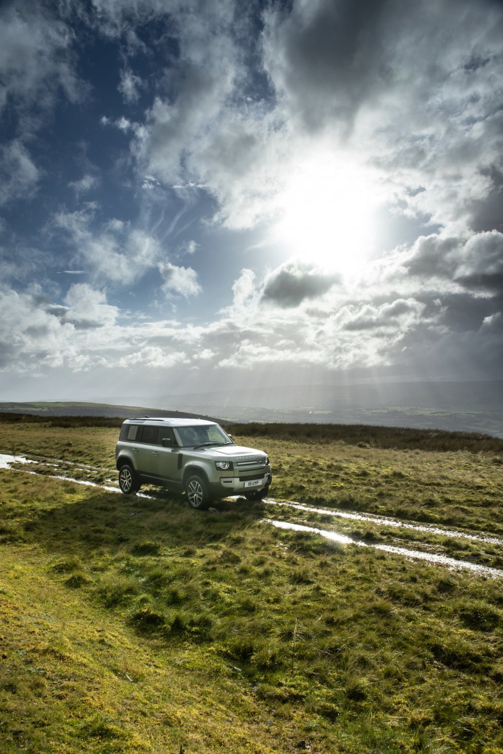 Land Rover Defender kommer i mest kraftfulde model nogensinde, takket være plug-in hybridteknologi
