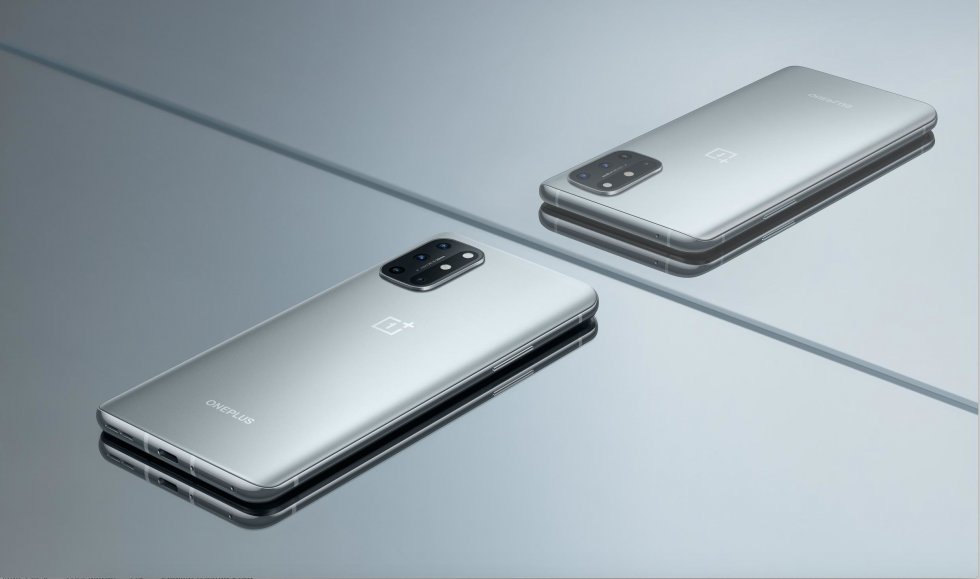 OnePlus 8T: Hurtigere opladning og skærm