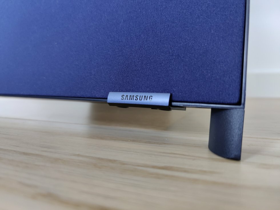 Test: Samsung Sero - Bloggerskærmen lever!