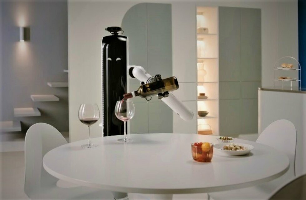Samsung har bygget en robot der tømmer opvaskemaskinen og skænker vin