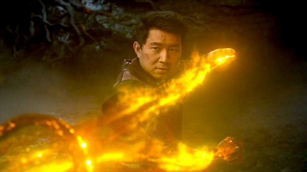 Trailer: Nye klip hjælper til at forstå hvem Shang-Chi er - med special effects der er MCU-værdige!