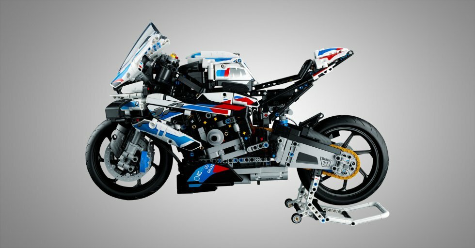 LEGO Technic BMW M 1000 RR - LEGO Technic BMW M 1000 RR