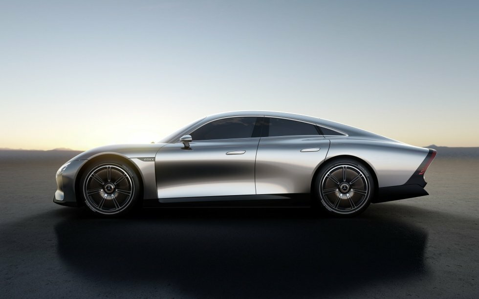 Mercedes-Benz VISION EQXX - Mercedes Vision EQXX kan køre mere end 1000 kilometer på en opladning