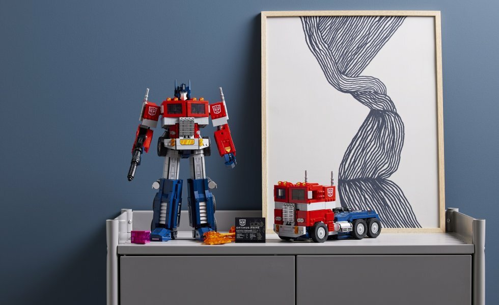 LEGO Transformers Optimus Prime (10302) - LEGO Transformers Optimus Prime: Det ikoniske Transformers-legetøj fra 80'erne genoplives i LEGO