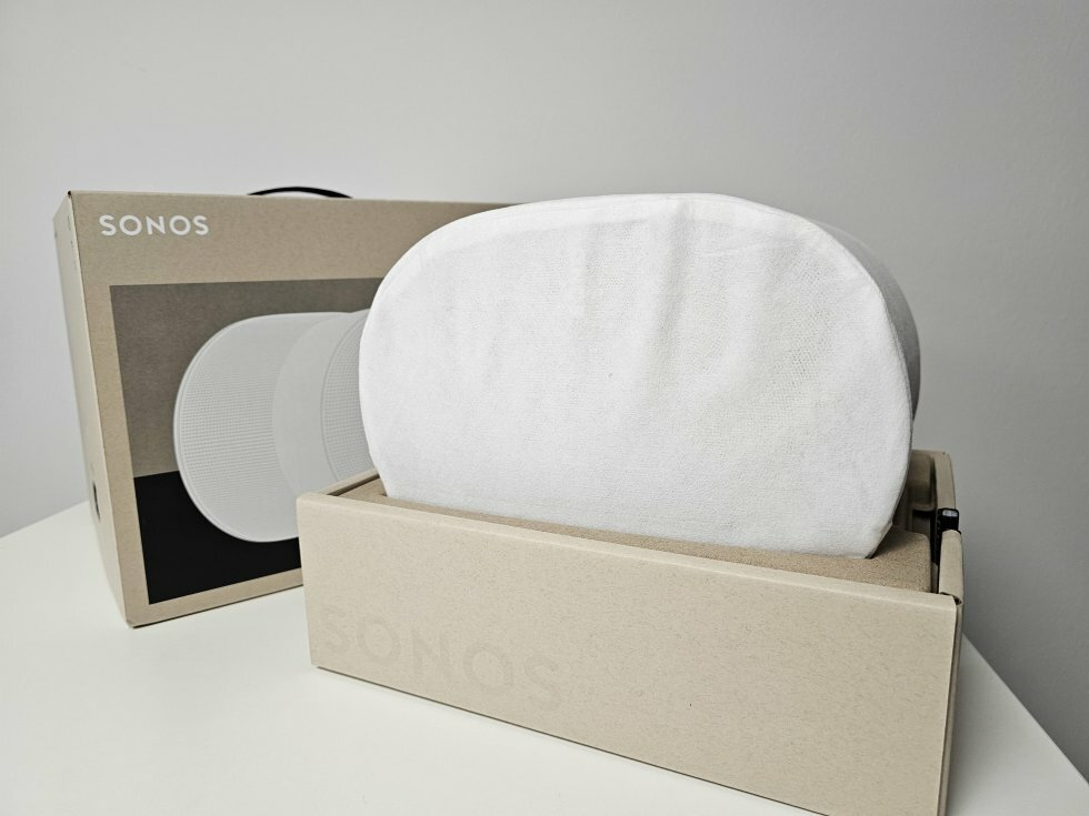 Sonos Era 300 holder en simpel indpakning der selvfølgelig er lavet efter bæredygtige forskrifter. - Test: Sonos Era 300