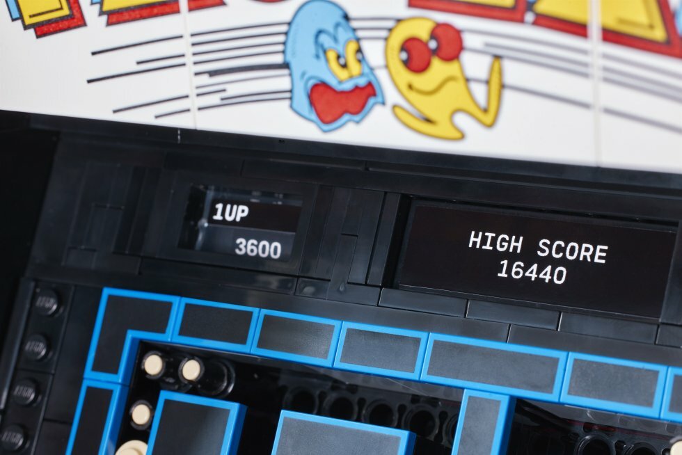 LEGO Icons Pac-Man Arkadespil #10323 - Lego genskaber Pac-Man som arkademaskine