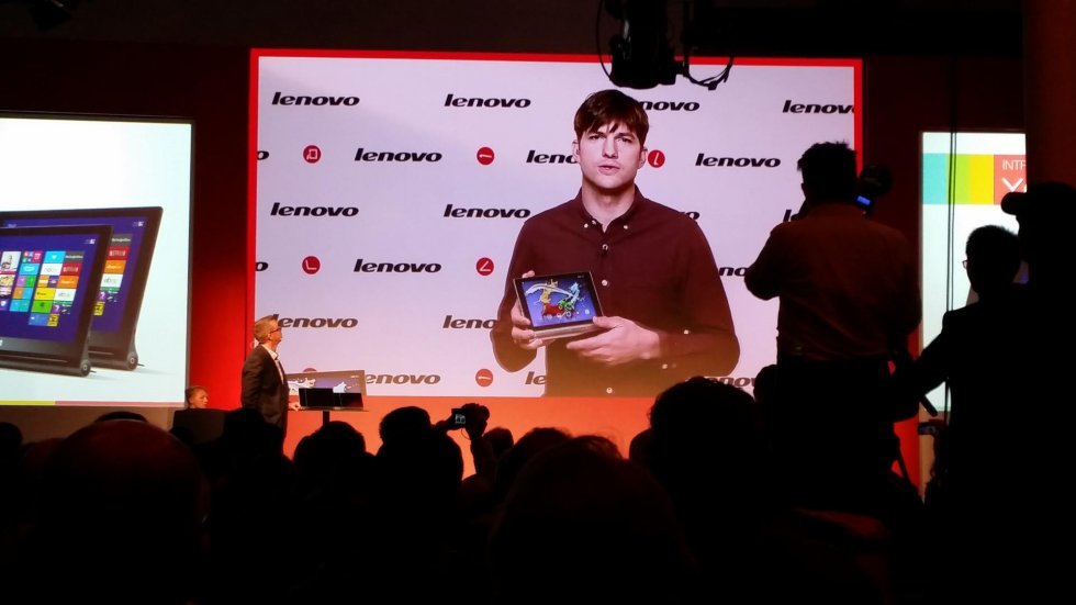 Lenovo dyrker yoga med Ashton Kutcher