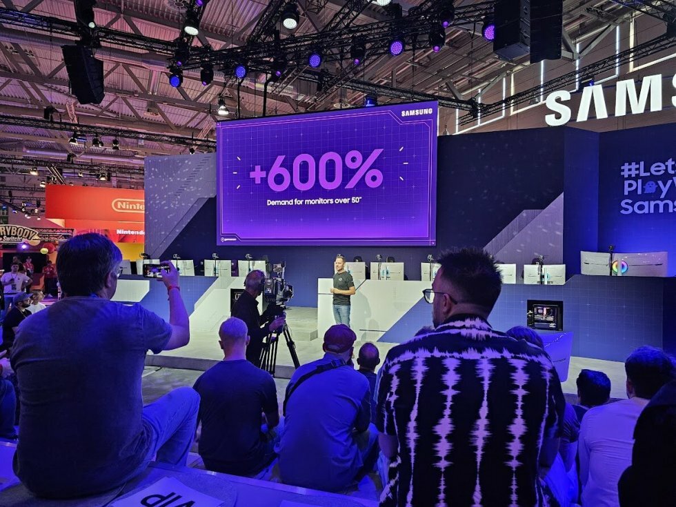Samsung præsenterer deres seneste gaming-indsigter under Gamescom 2023 - Verdens første Dual-UHD gaming-skærm er klar til salg