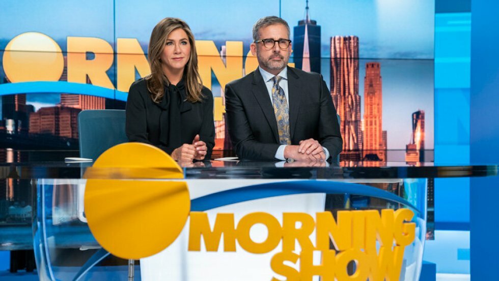Jennifer Aniston og Steve Carell i The Morning Show - Foto: Apple TV+ - Apple TV+: Fra ambitiøs newcomer til streamingguld