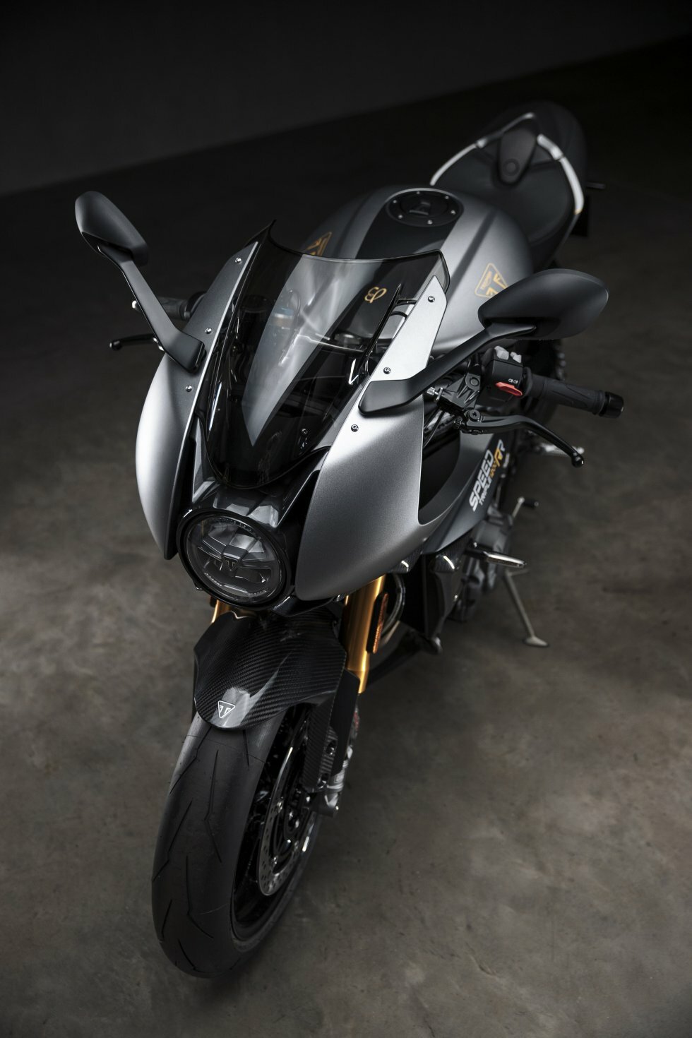 Triumph Speed Triple 1200 RR Breitling Limited Edition - Nyt Breitling ur kan kun erhverves ved køb af helt speciel Triumph motorcykel