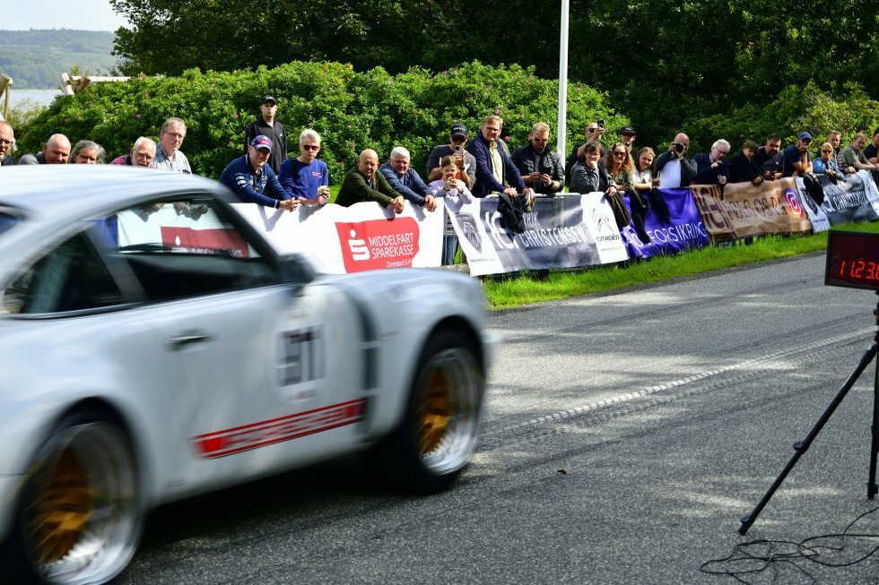 Klar til Munkebjerg Hill Climb: Klassisk Bilfest på Bjerget