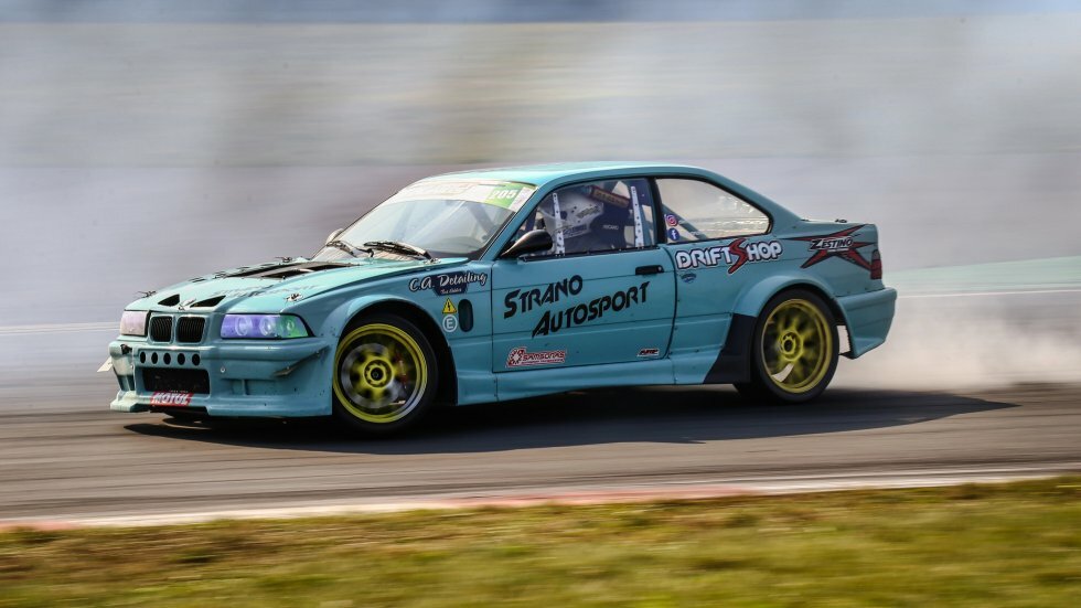 BMW M3 E36 . Foto: Michele Morrone/DepositPhotos - 10 lækre biler fra 1990'erne, som vi gerne så i garagen