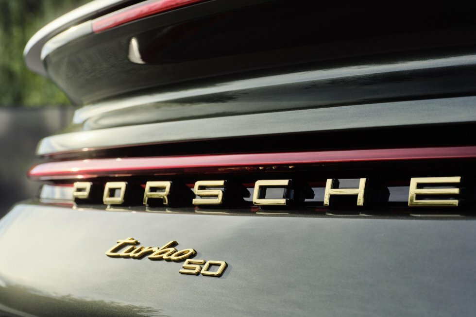 Porsche 911 Turbo 50 Years - Foto: Porsche AG - Porsche 911 Turbo 50 Years er en hyldestbil til den ikoniske klassiker