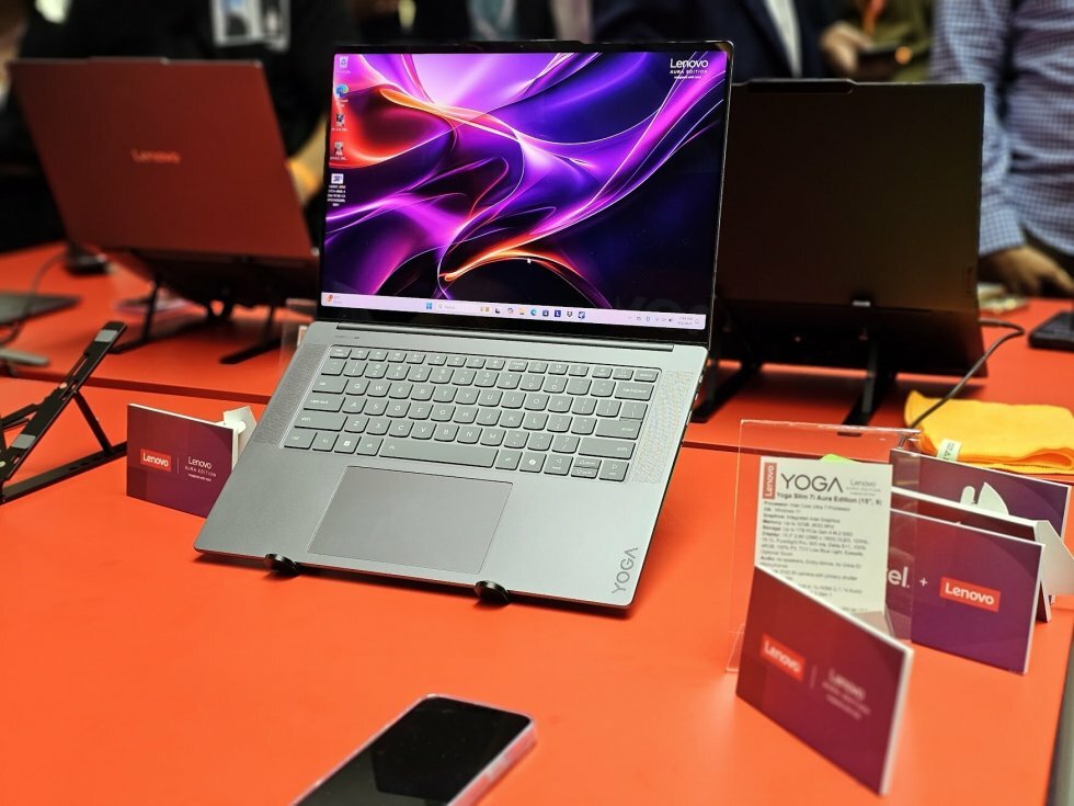 Yoga Slim 7i Aura Edition - Lenovo: AI er for alvor kommet til den bærbare PC - og det vil revolutionere måden vi arbejder på