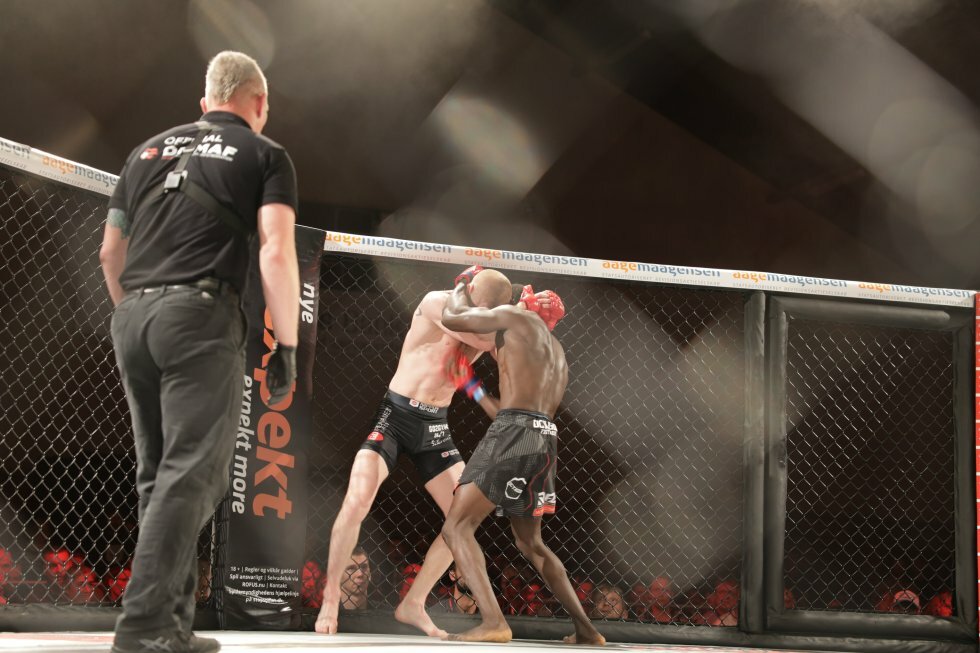 Sarr vs. Seiler - Eksplosiv energi og endeløs action ved MMA Galla Vol. 21